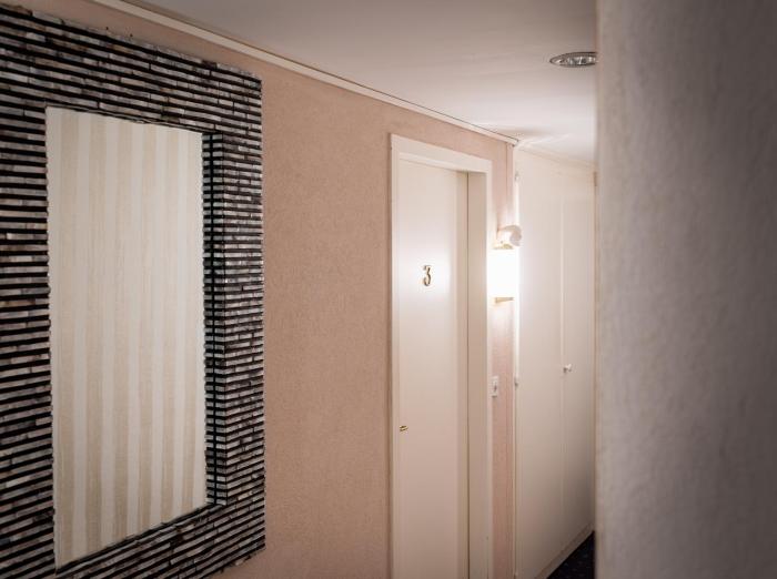 hotel restaurant kutchi