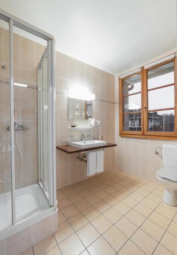 hotel restaurant kutchi