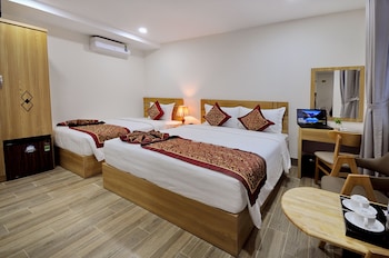 iridescent clouds hotel