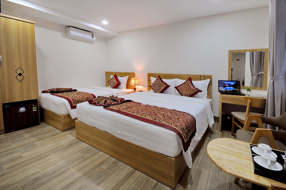 iridescent clouds hotel