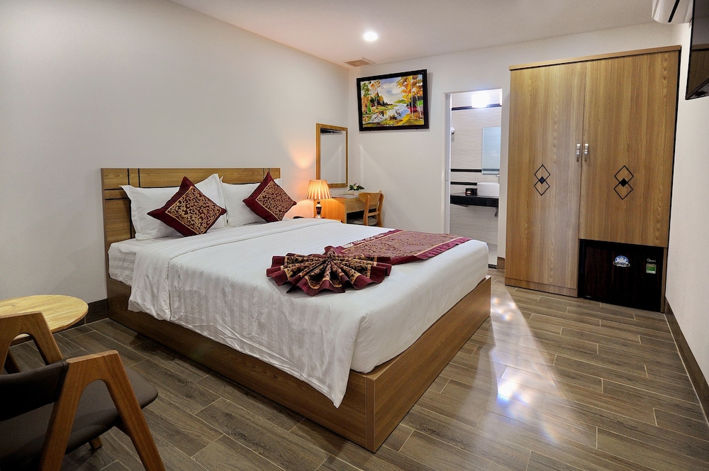 iridescent clouds hotel