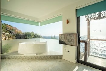 mandalina luxury suites