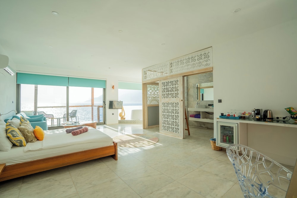 mandalina luxury suites