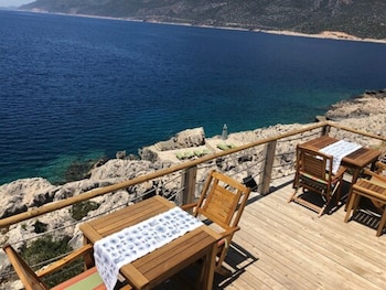 mandalina luxury suites