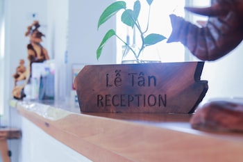 cavilla hotel and apartment