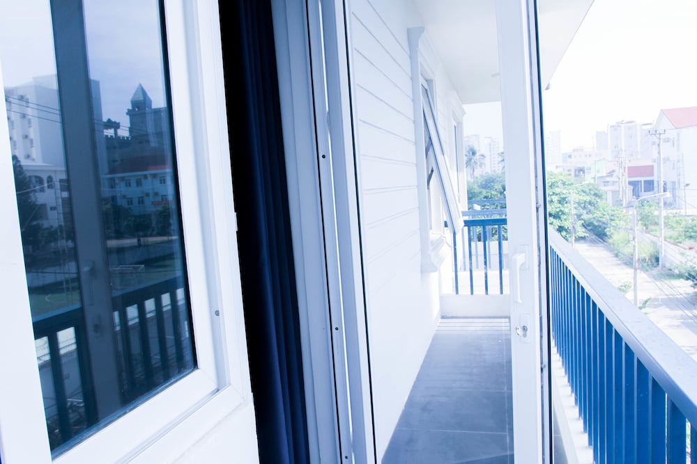 cavilla hotel and apartment