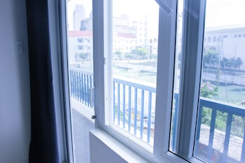 cavilla hotel and apartment