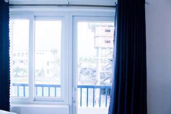 cavilla hotel and apartment