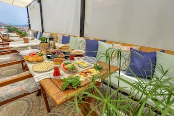 cunda house kucuk otel
