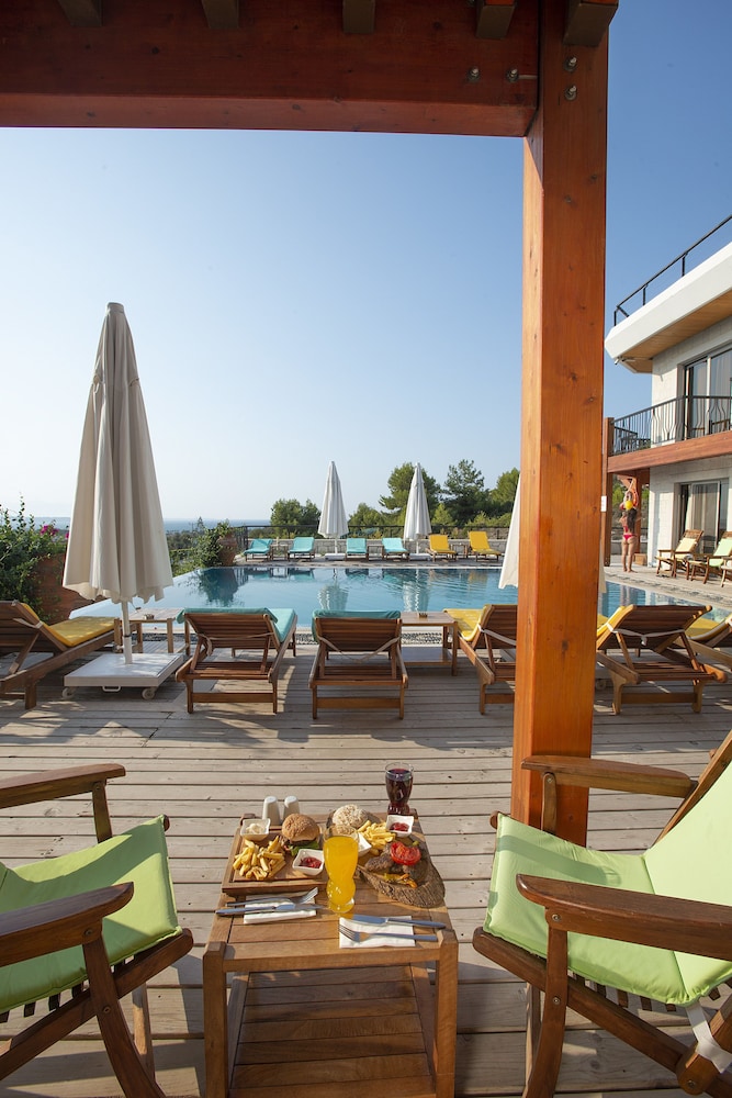alacati villa renk
