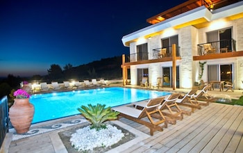 alacati villa renk