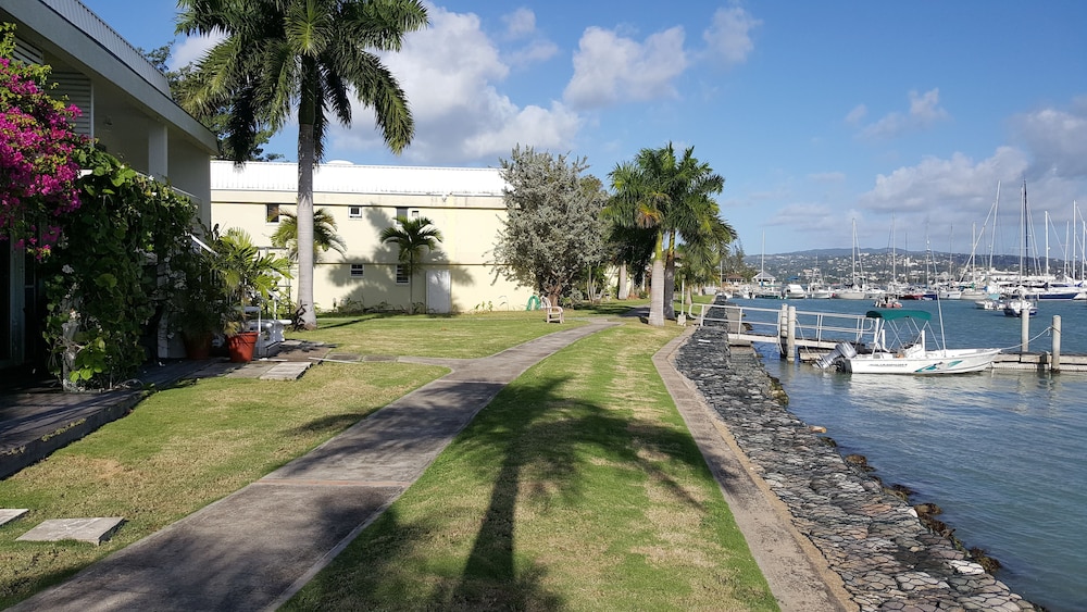 casa marina montego bay at seawind