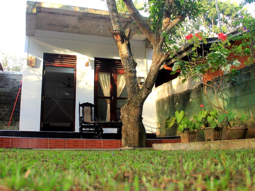 lotus villa
