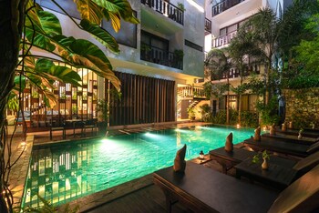 king rock residence