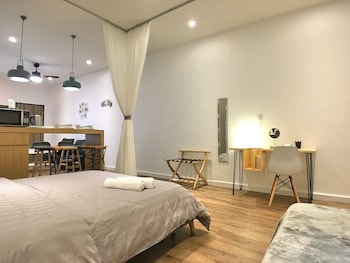 ibook4 deluxe 2 bedroom gurney suite by ibook homestay