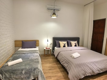 ibook4 deluxe 2 bedroom gurney suite by ibook homestay