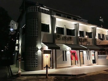 ibook4 deluxe 2 bedroom gurney suite by ibook homestay