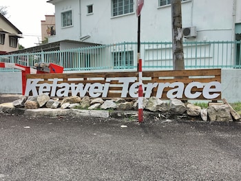 ibook4 deluxe 2 bedroom gurney suite by ibook homestay