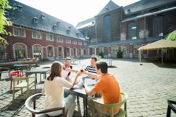 liege youth hostel