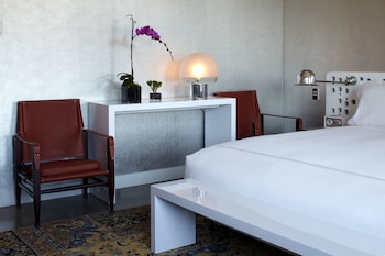 Dream Downtown, By Hyatt,Nutley>>New York,5 star