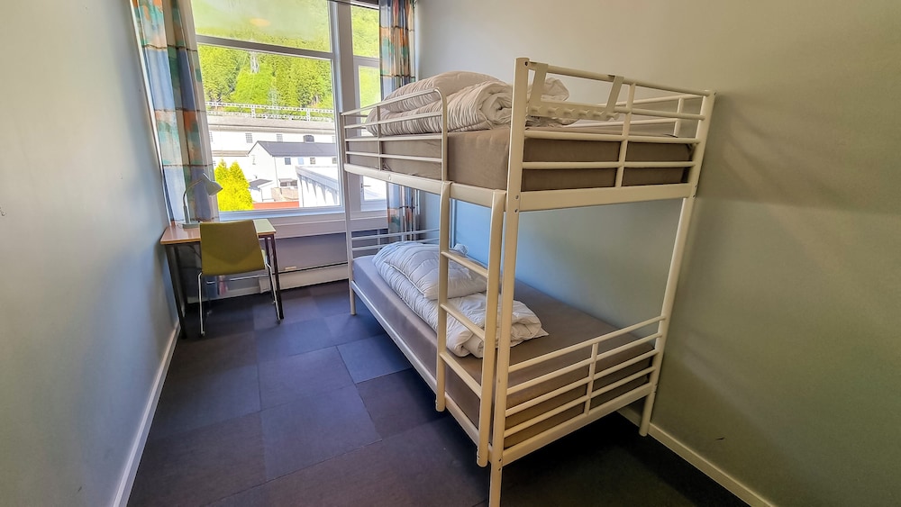 hi bergen hostel montana