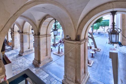 u collection suites and apartments