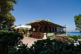 u collection suites and apartments