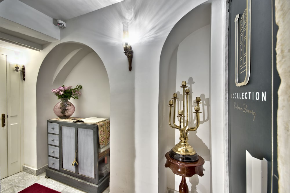 u collection suites and apartments