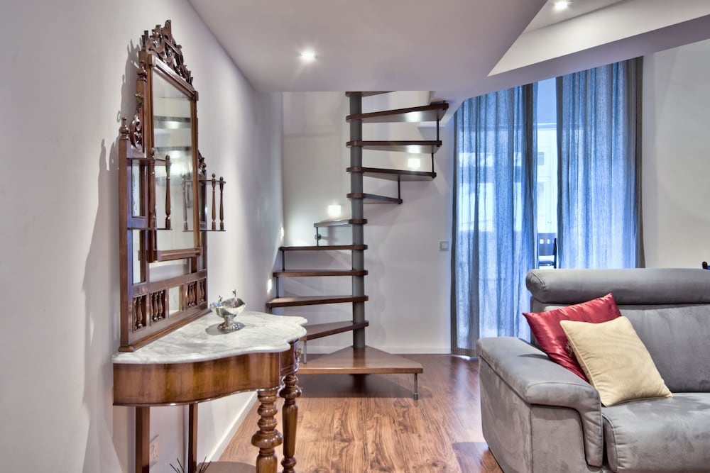 u collection suites and apartments