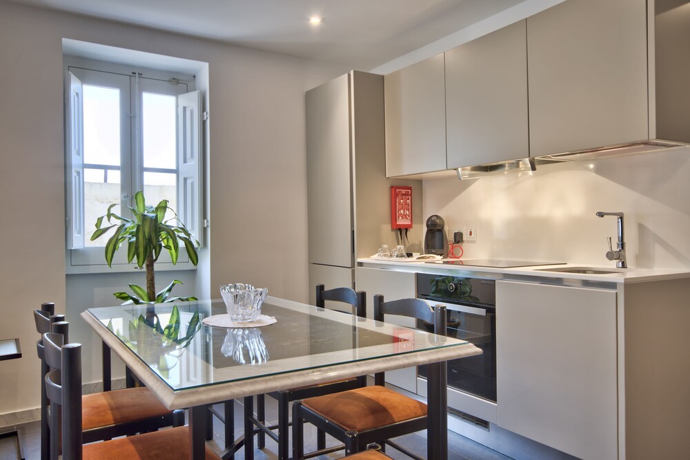 u collection suites and apartments