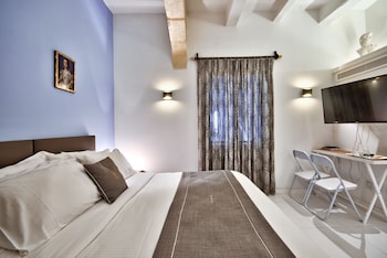 u collection suites and apartments