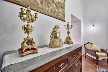 u collection suites and apartments