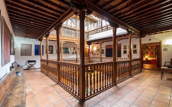 hotel palacio de santa ines