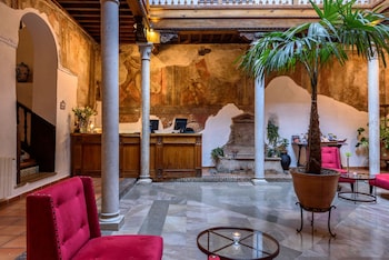 hotel palacio de santa ines