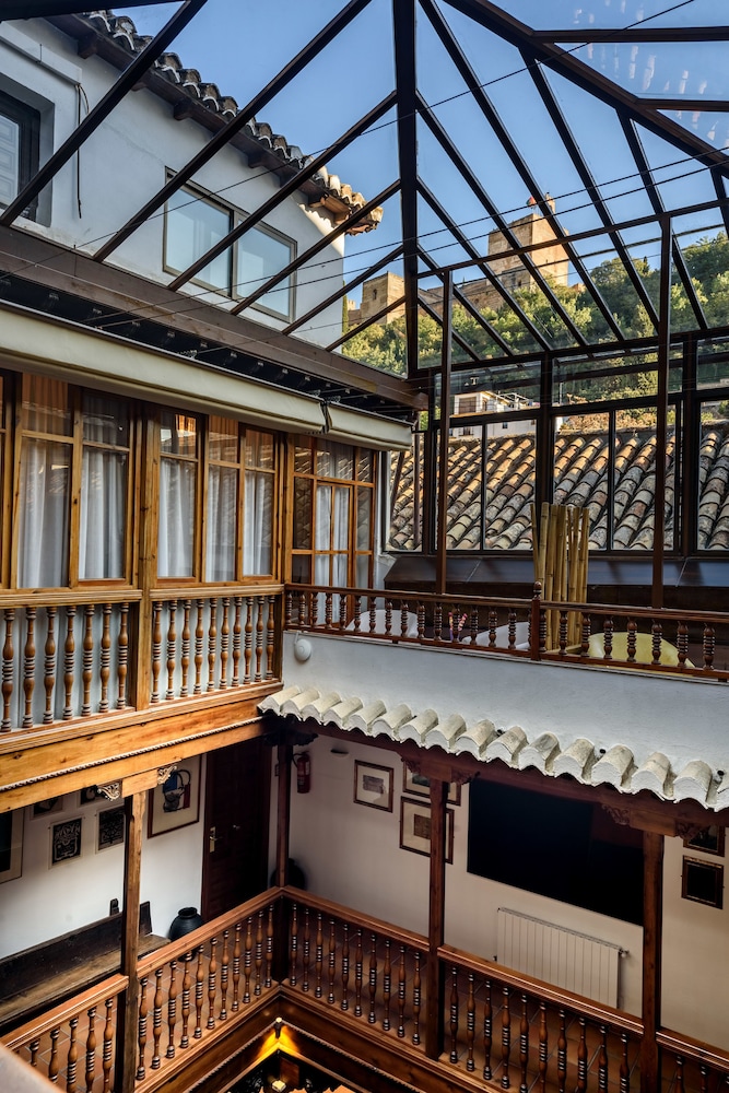 hotel palacio de santa ines