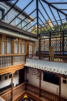 hotel palacio de santa ines