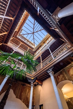 hotel palacio de santa ines