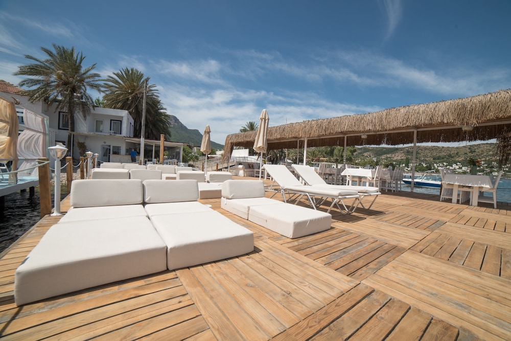 madda hotel
