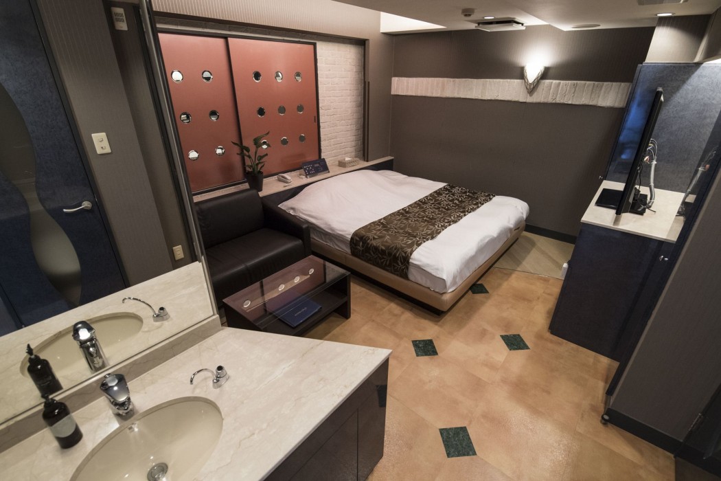 hotel atlas shinjuku kabukicho adults only