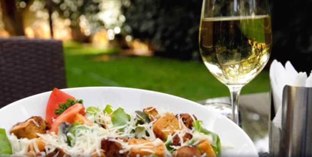 gemsuites hotel and apartments riverside