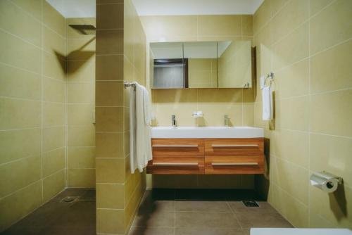 gemsuites hotel and apartments riverside