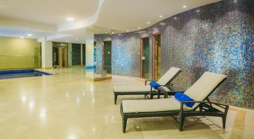 gemsuites hotel and apartments riverside