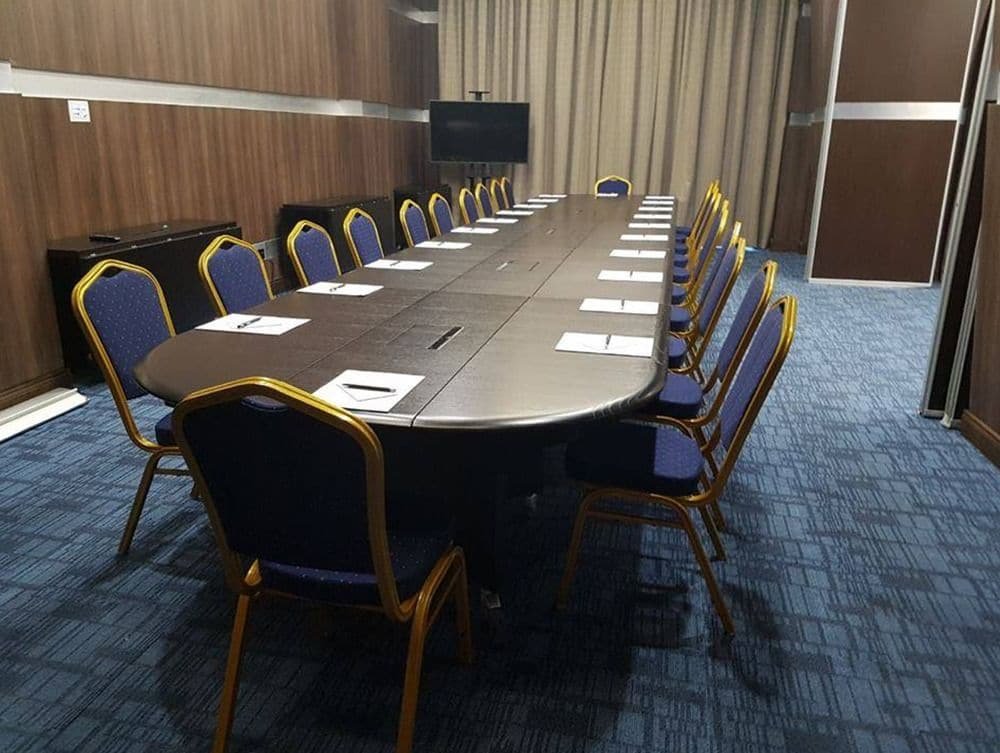 gemsuites hotel and apartments riverside