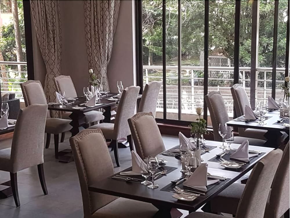 gemsuites hotel and apartments riverside