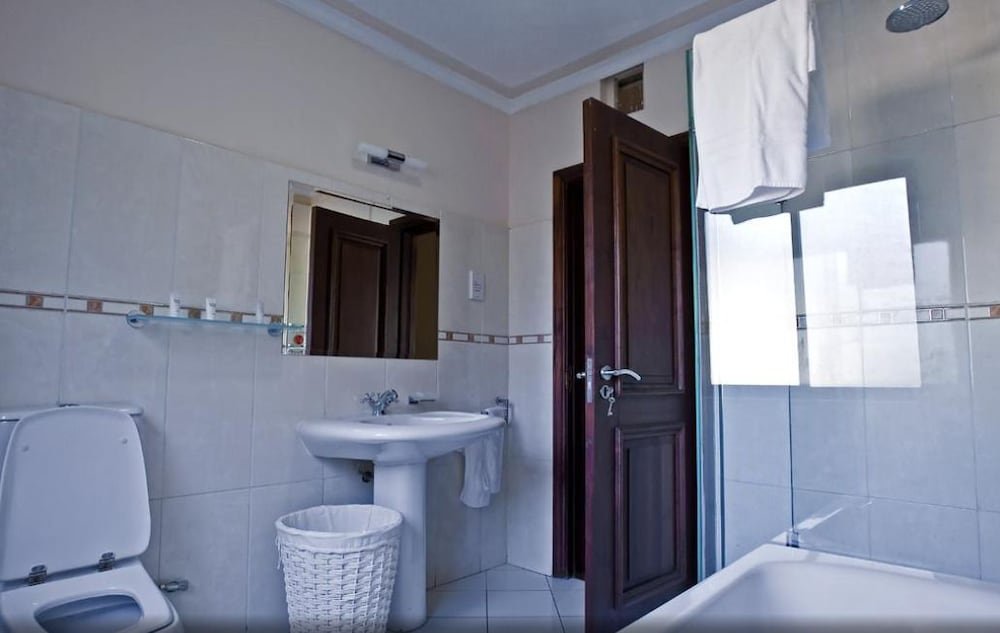 gemsuites hotel and apartments riverside