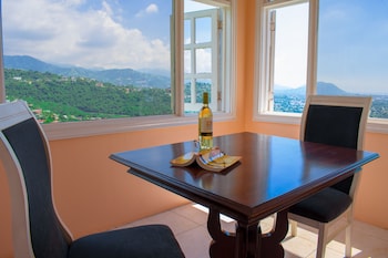 City View Guest Apartment,Kingston>>Jamaica,0 star