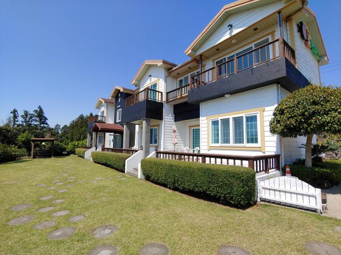 gyul house