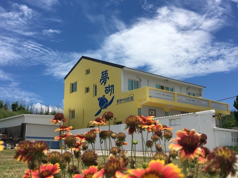 mengqi hostel