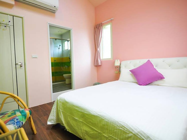 mengqi hostel