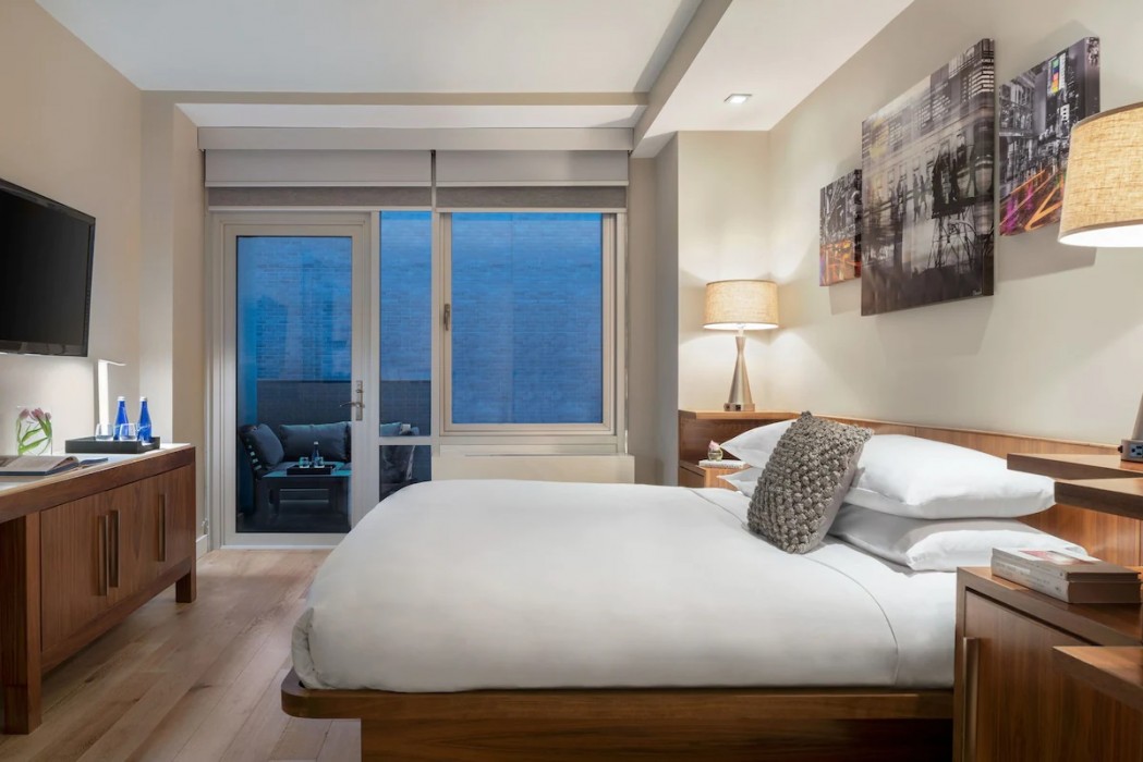 The Gotham Hotel,Jersey City>>New York,5 star